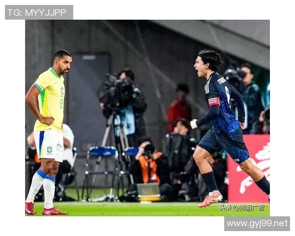 聚焦足球中锋球星:技术与实力的完美结合与全球赛场的影响力分析